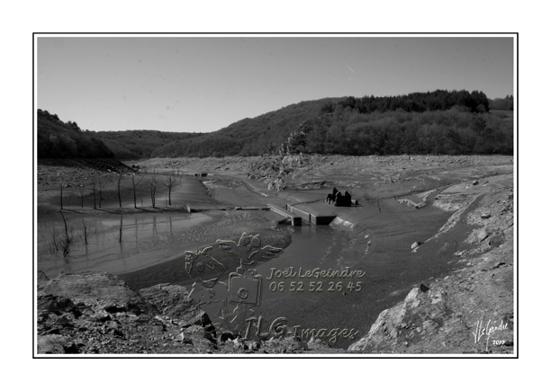 2015_04_12 Guerledan l'ASSEC _MG_5835 N&Bcadre