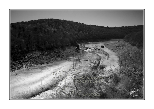 2015_04_12 Guerledan l'ASSEC _MG_5858 N&Bcadre